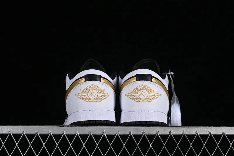 All categories Air Jordan Jordan series basketball shoes Air Jordan 1 Low Z version Air Jordan 1 Low AJ1 Joe 1 black and white gold hook low-top cultural basketball shoes 553558-172